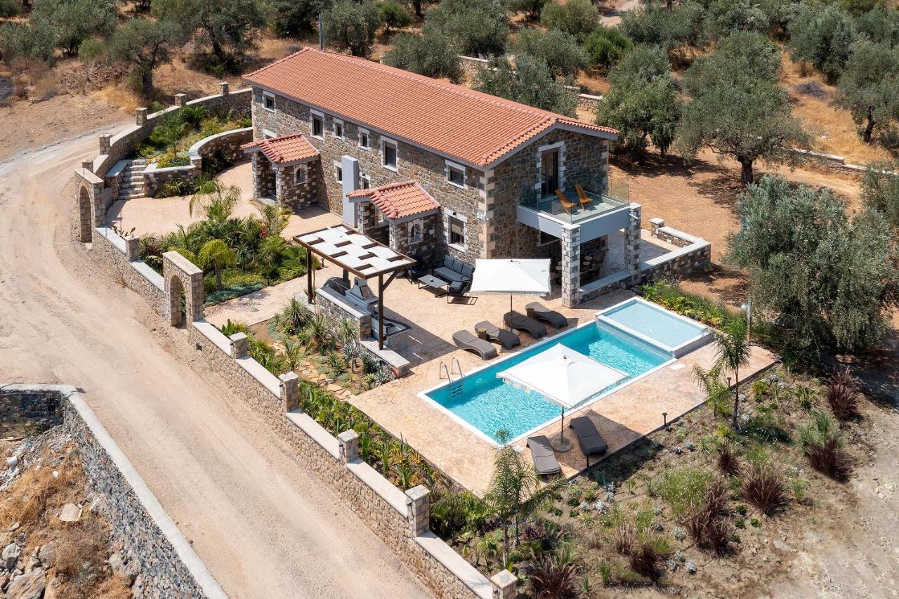 Antheia Villa